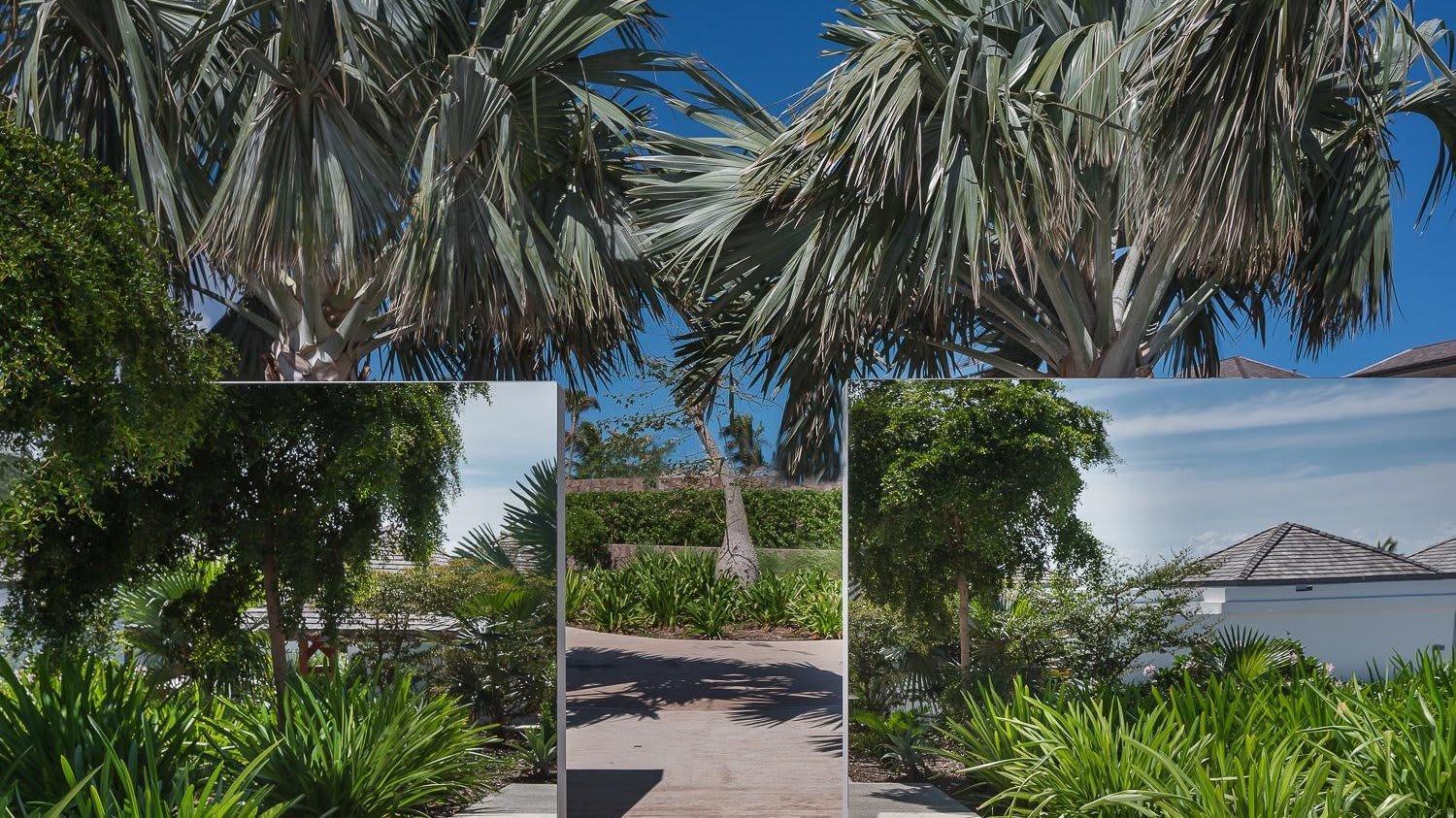 Ideally Located Prestigious Villa Toiny Exterior foto