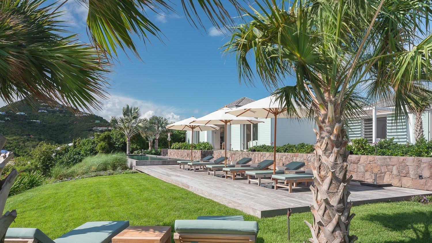 Ideally Located Prestigious Villa Toiny Exterior foto