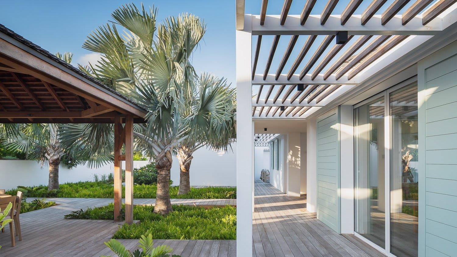 Ideally Located Prestigious Villa Toiny Exterior foto